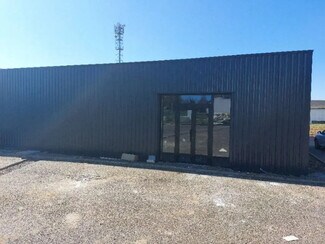 More details for 5 Rue Maurice Ravel, Argentan - Retail for Lease