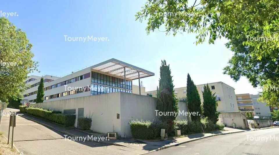 Office in Montpellier for lease - Building Photo - Image 1 of 6