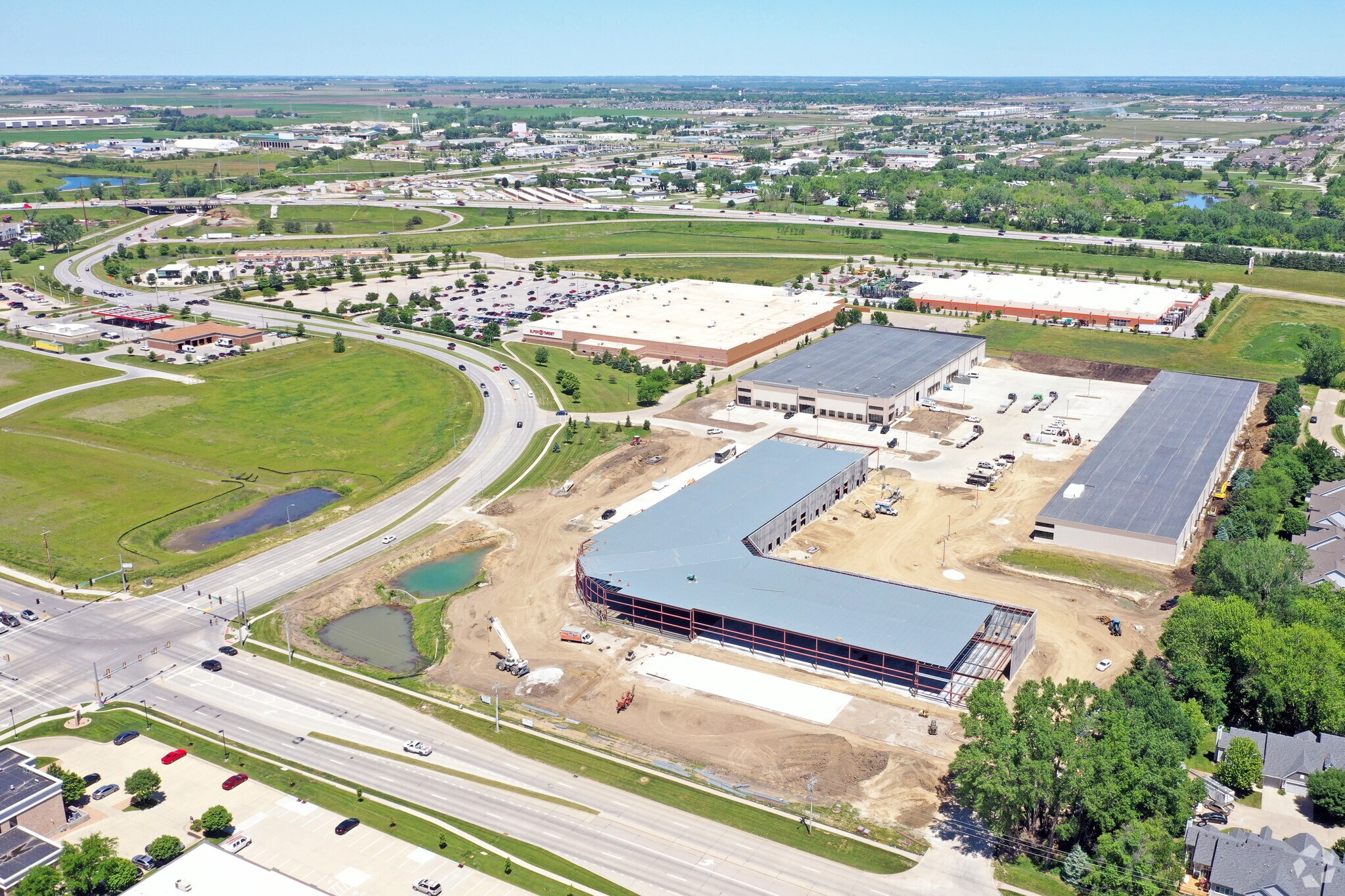 4601 NW Urbandale Dr, Urbandale, IA, 50322 Flex Space For Lease