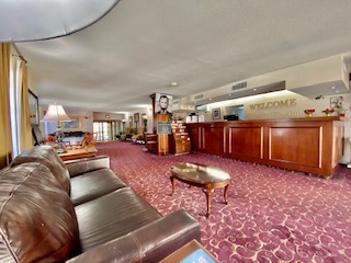 529 S 4th St, Springfield, IL for sale Lobby- Image 1 of 1