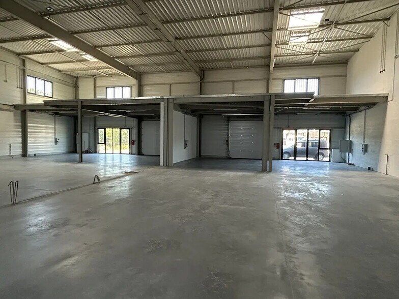 Flex in Le Bignon for sale - Interior Photo - Image 2 of 5