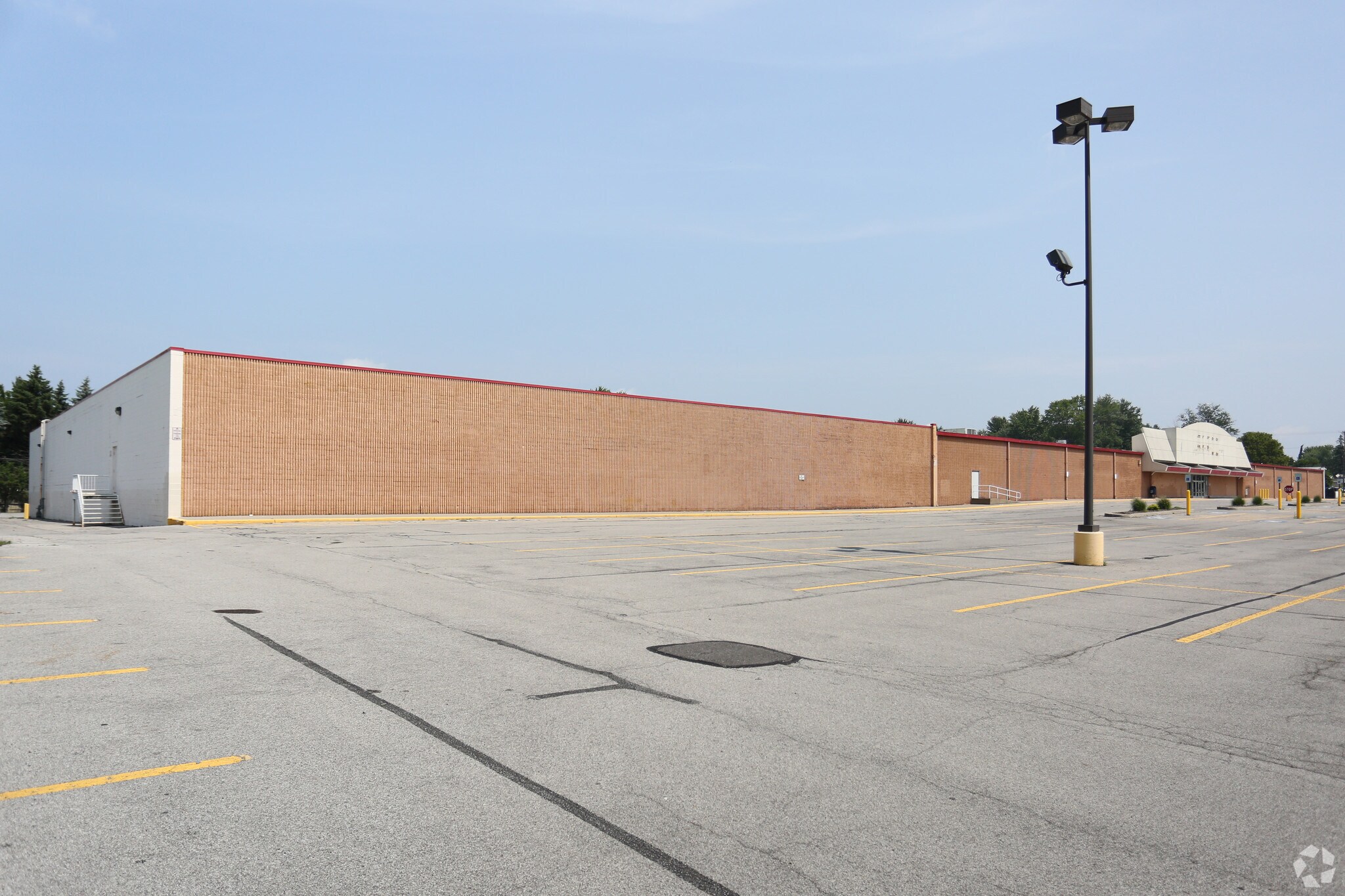 800-810 Paul Rd, Rochester, NY 14624 - Chili Square | LoopNet