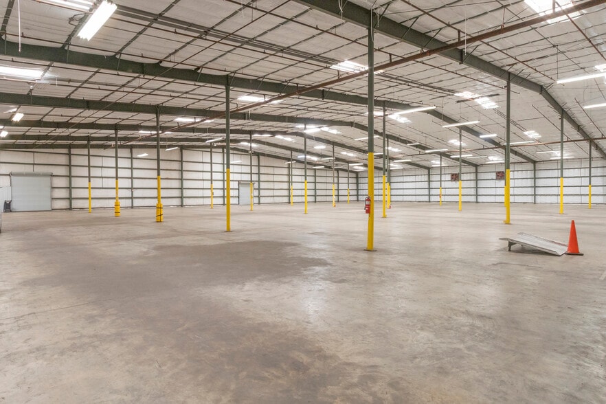 108 Service Rd, Anderson, SC for lease - Building Photo - Image 2 of 16