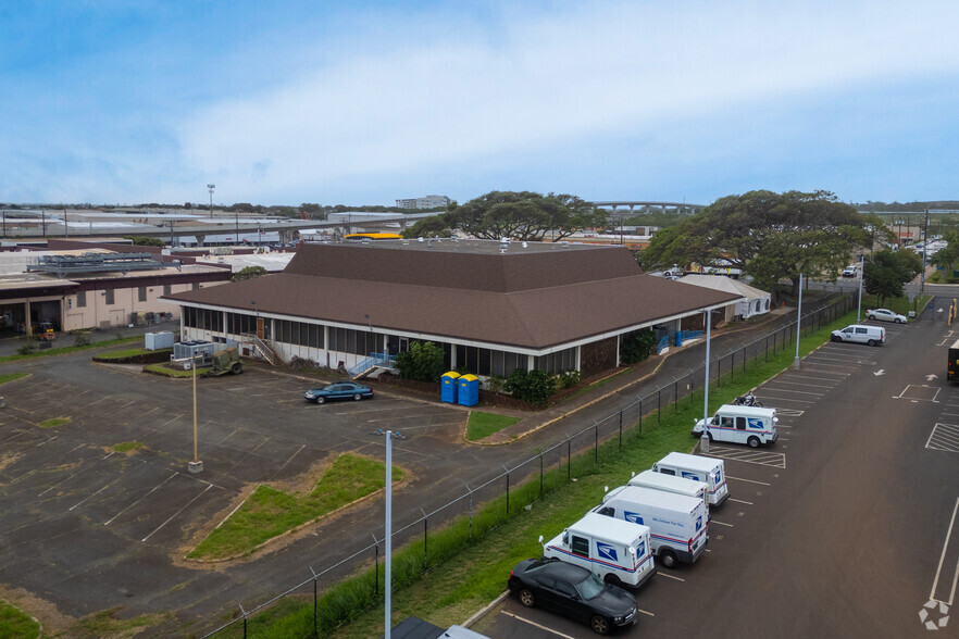 94-235 Leoku St, Waipahu, HI for sale - Primary Photo - Image 1 of 1