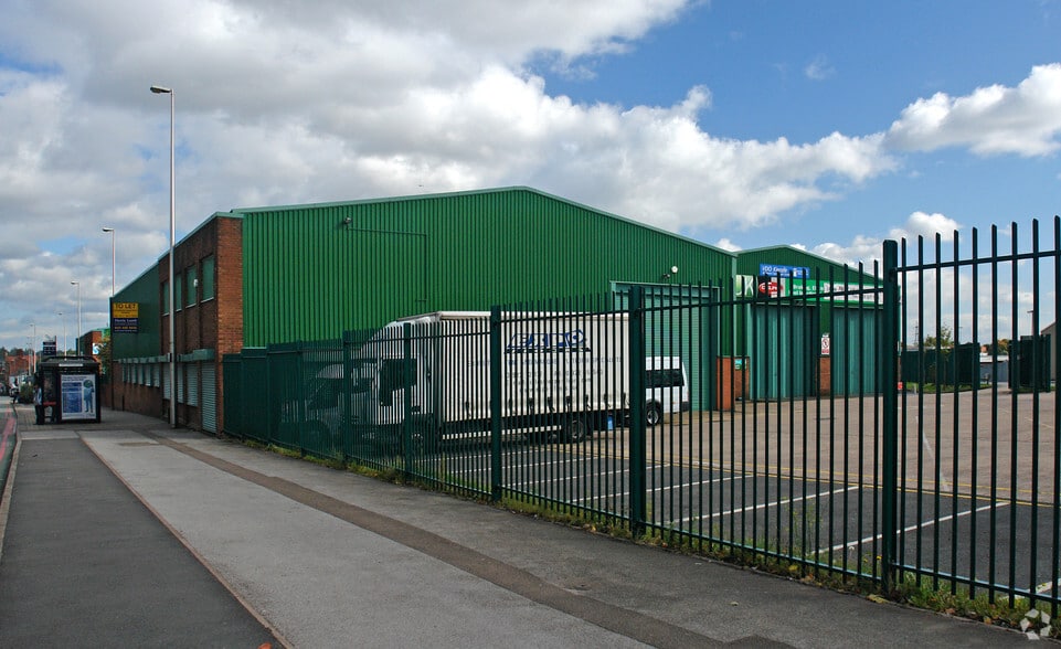 171 Lichfield Rd, Birmingham for lease - Building Photo - Image 3 of 8