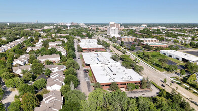 200 W 22nd St, Lombard, IL - aerial  map view