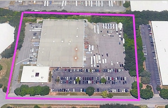3735 Atlanta Industrial Pky, Atlanta, GA - AERIAL  map view