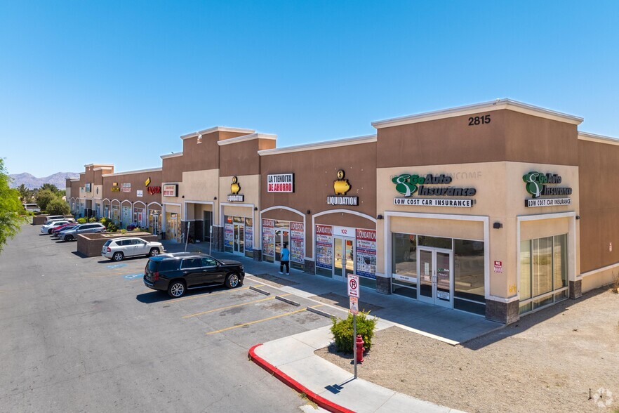 2815 W Lake Mead Blvd, North Las Vegas, NV for lease - Building Photo - Image 2 of 3