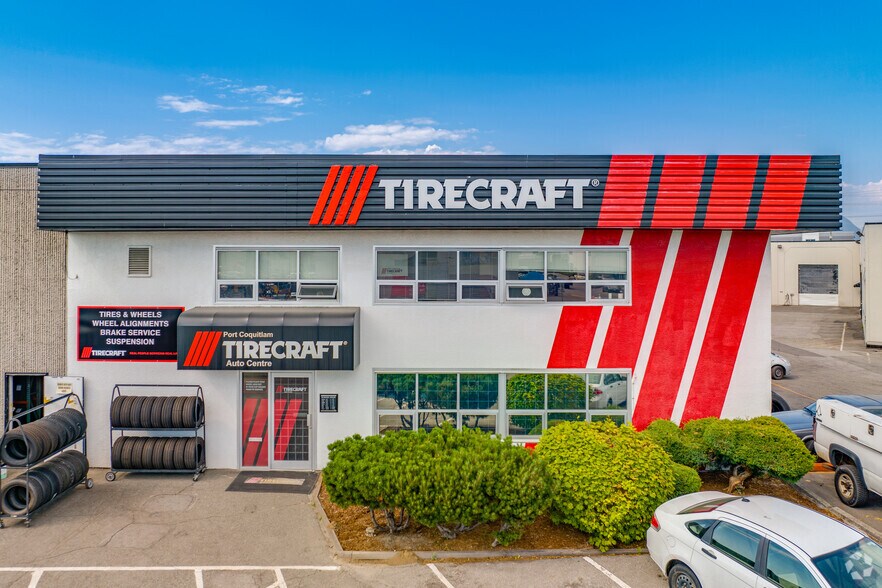 1600 Kingsway Ave, Port Coquitlam, BC for sale - Building Photo - Image 3 of 5