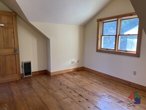 782 Mountain Rd, Stowe, VT for lease Interior Photo- Image 2 of 3