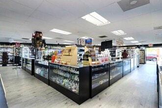 4411 Mercury St, San Diego, CA for lease Interior Photo- Image 2 of 7