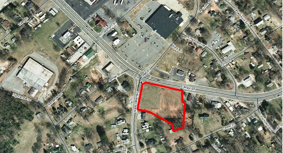 812 E Main St, Westminster, SC for sale Primary Photo- Image 1 of 1