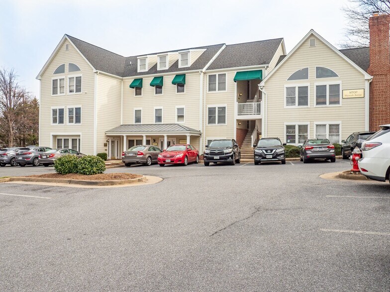 10520 Warwick Ave, Fairfax, VA for sale - Building Photo - Image 1 of 1