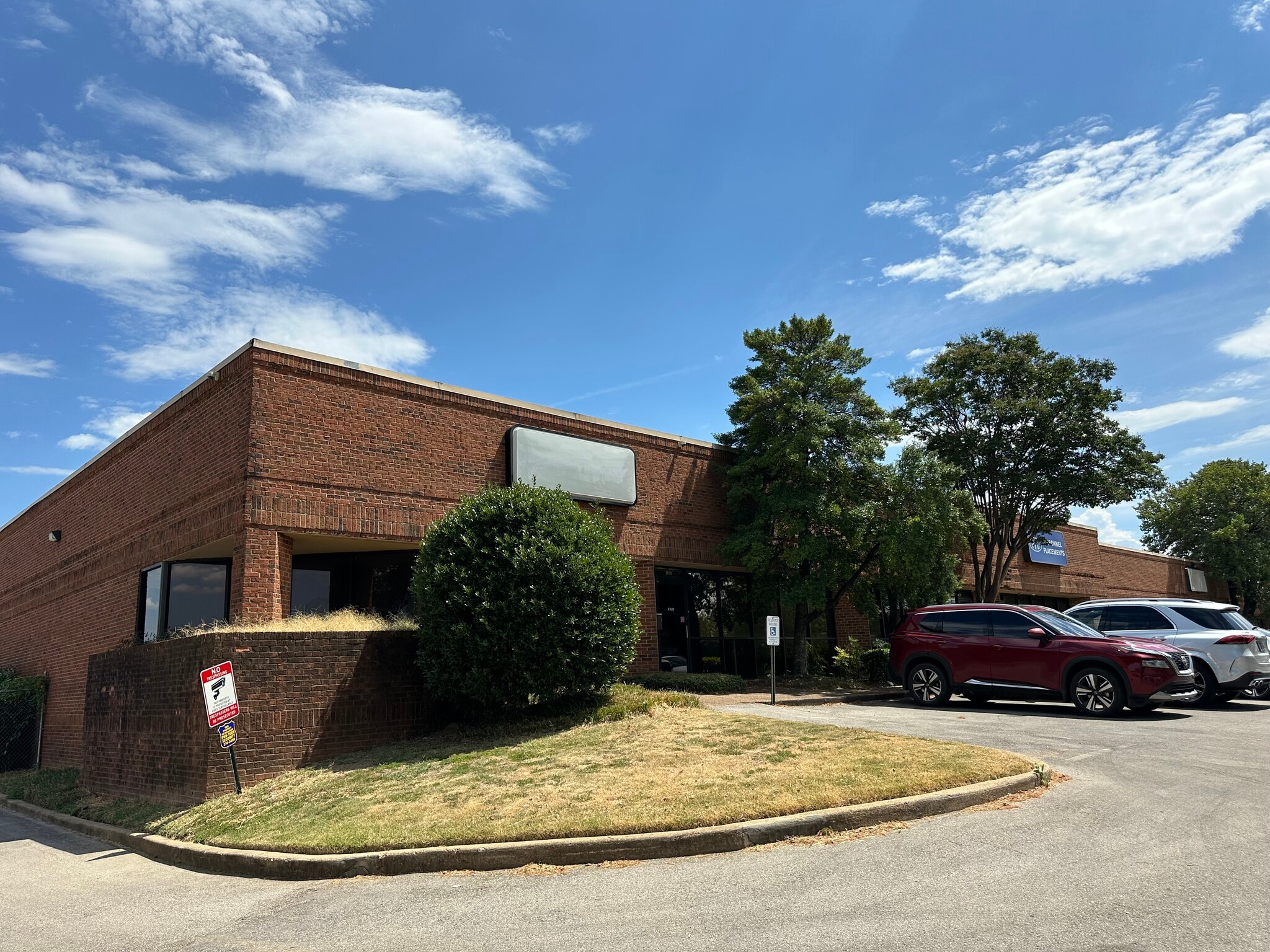 3872-3914 Perkins Cut Off, Memphis, TN for lease Building Photo- Image 1 of 8