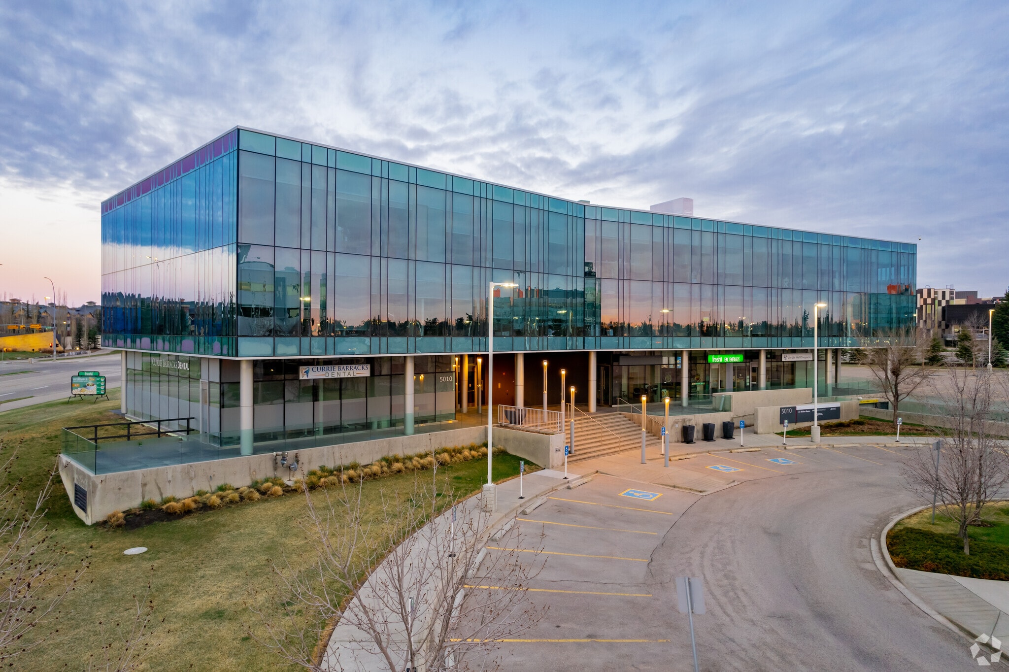 5010 Richard Rd SW, Calgary, AB for lease Building Photo- Image 1 of 11