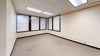 6800 Park Ten Blvd, San Antonio, TX for lease Interior Photo- Image 2 of 5