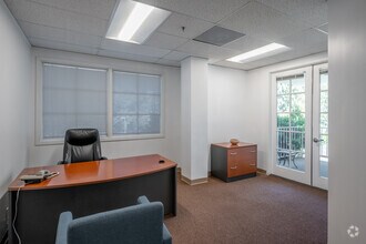 23120 Alicia Pky, Mission Viejo, CA for lease Interior Photo- Image 2 of 2