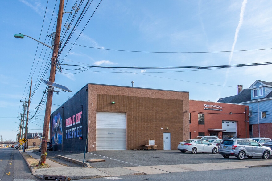 148 Myer St, Hackensack, NJ for lease - Building Photo - Image 3 of 15
