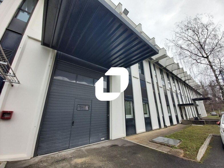 Flex in Rungis for lease - Building Photo - Image 3 of 6