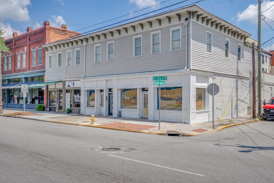526-528 Martin Luther King Jr Blvd, Savannah, GA for sale - Building Photo - Image 1 of 10