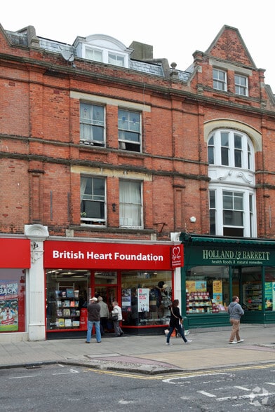 78 Sandgate Rd, Folkestone for sale - Primary Photo - Image 1 of 1