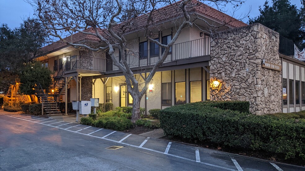 17760 Monterey St, Morgan Hill, CA for lease - Building Photo - Image 1 of 3