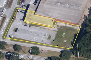 1.9 Acres of Outside Storage - Warehouse
