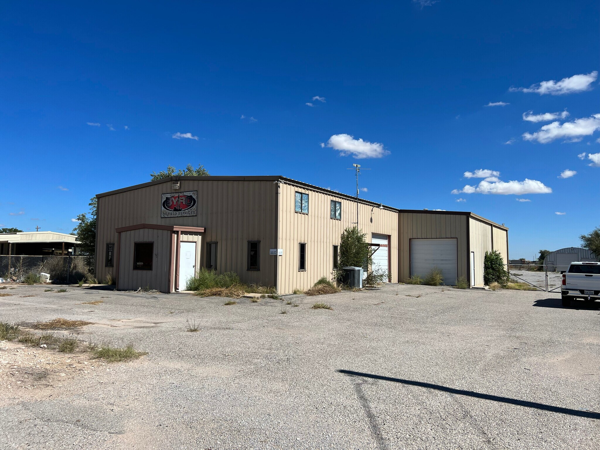 6910 N Dal Paso St, Hobbs, NM 88242