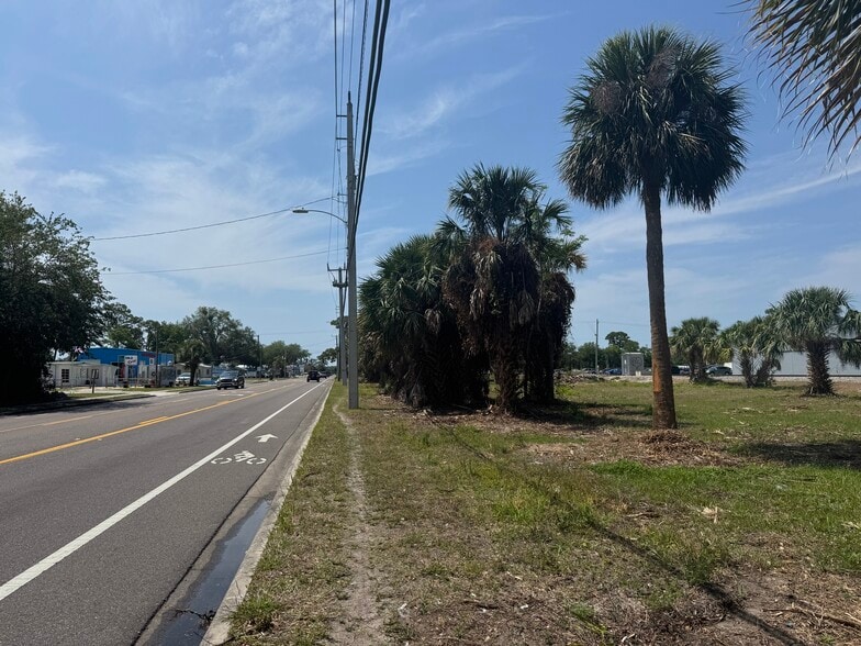 S Hopkins Ave, Titusville, FL for sale - Building Photo - Image 2 of 8