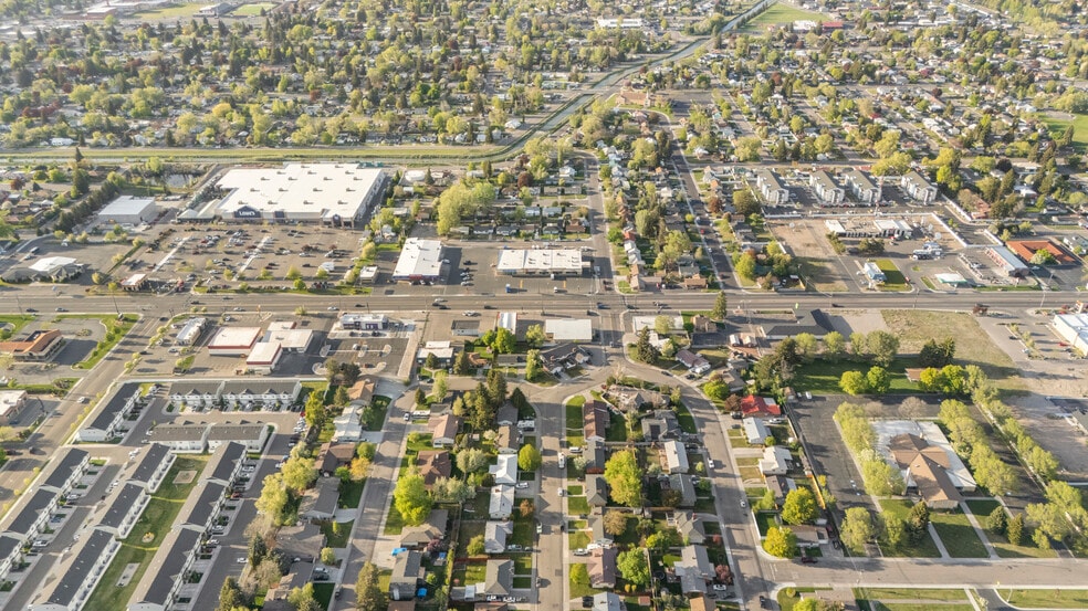 1260 E 17th St, Idaho Falls, ID for sale - Building Photo - Image 3 of 7