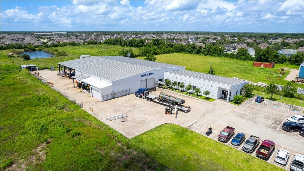 3902 Magnolia Pky, Pearland, TX for sale - Aerial - Image 1 of 1