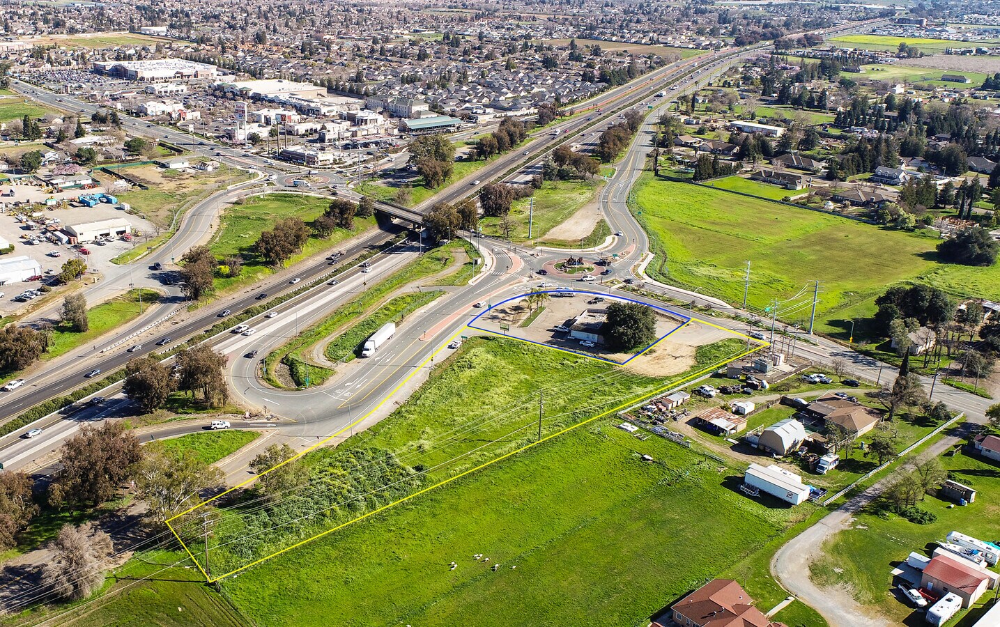 10225 Twin Cities Rd, Galt, CA 95632 Parcels 14800410240000 only 1