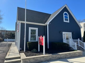 More details for 38 Church St, Patchogue, NY - Office for Lease