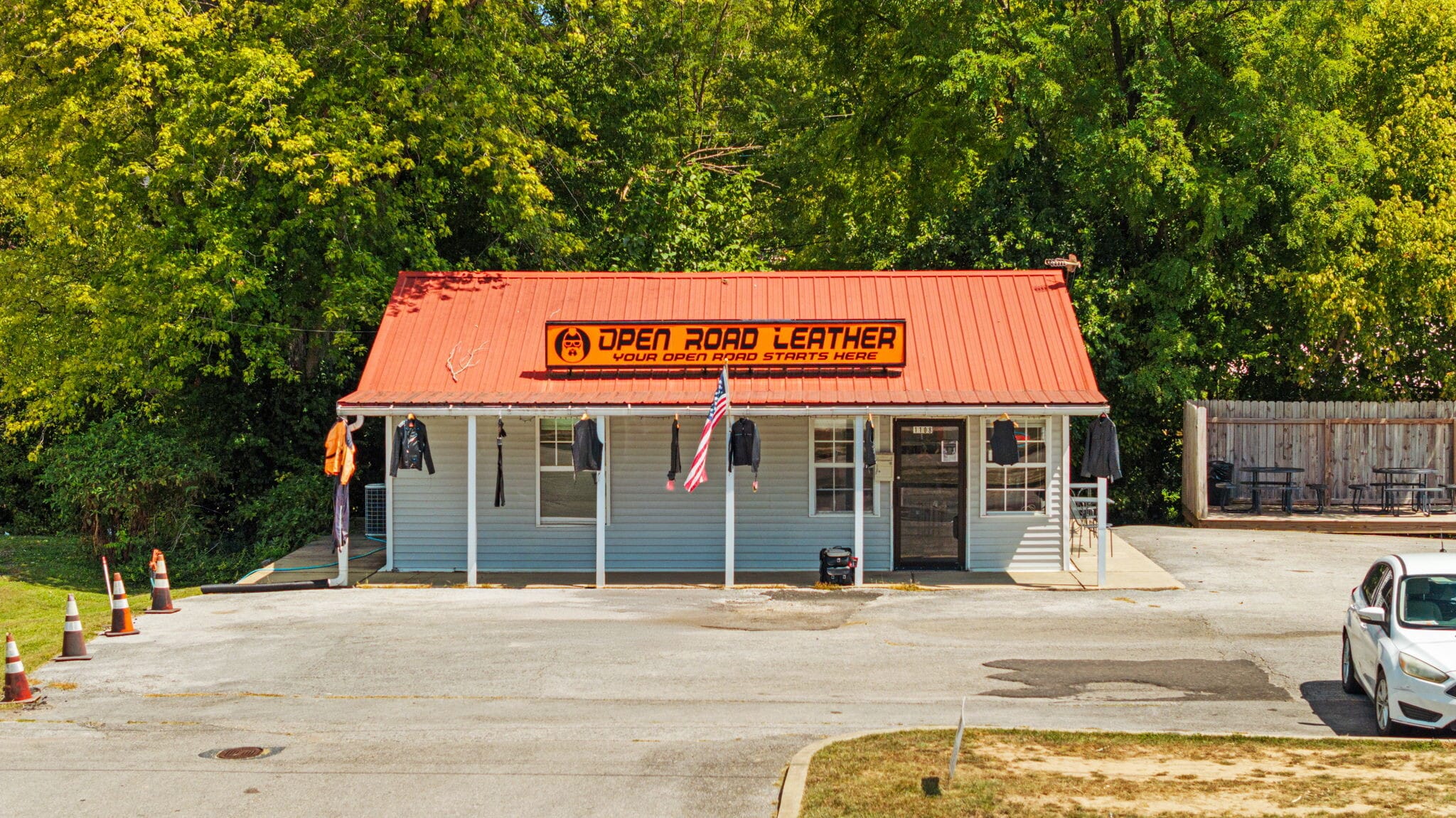 1108 Main St, Munfordville, KY for sale Primary Photo- Image 1 of 16