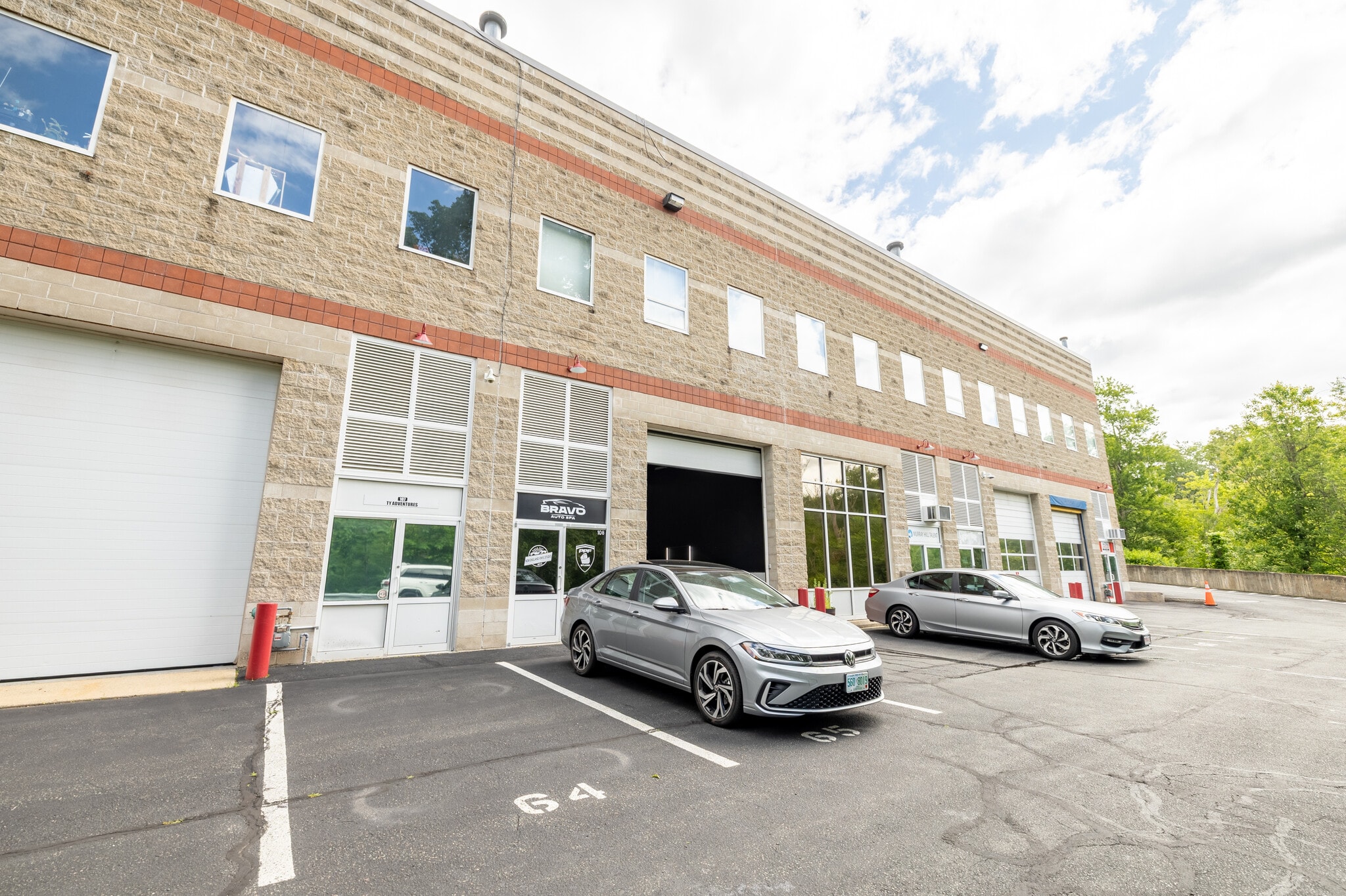 100 Ferncroft Rd, Danvers, MA for lease Primary Photo- Image 1 of 23