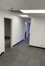 195 Central Ave, Farmingdale, NY for lease Interior Photo- Image 2 of 6