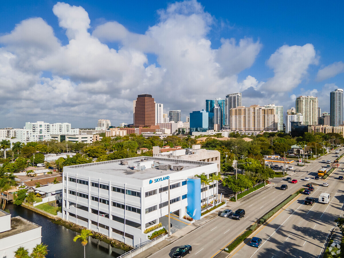 955 S Federal Hwy, Fort Lauderdale, FL 33316 - Skyspaces | LoopNet