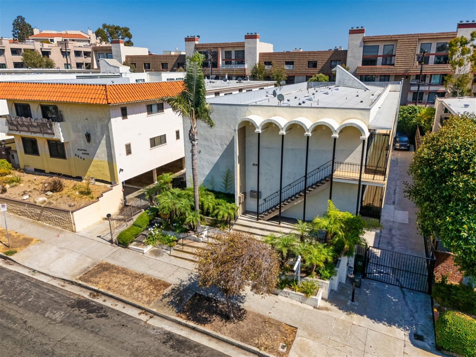 8346 Manitoba St, Playa Del Rey, CA for sale Primary Photo- Image 1 of 20