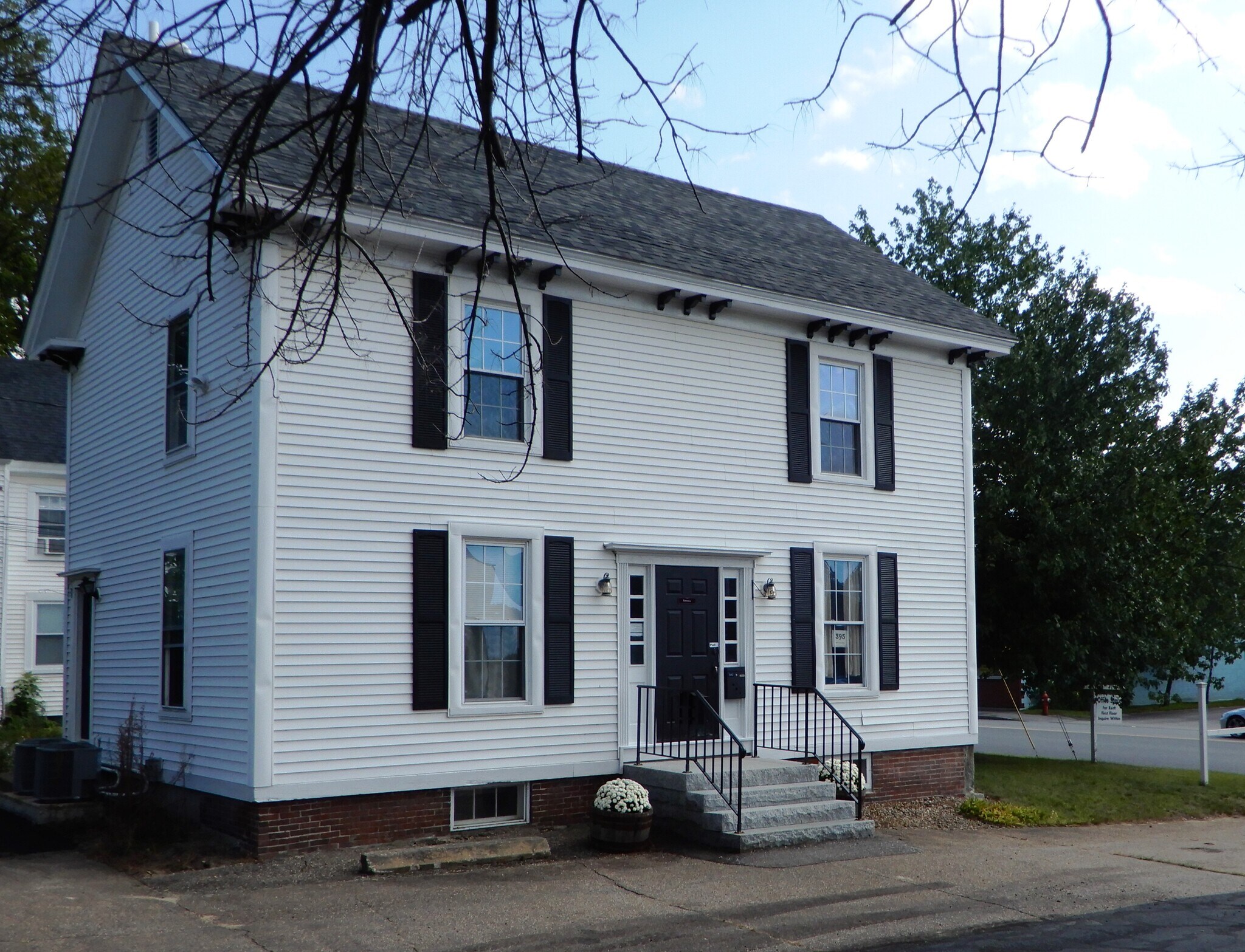 395 S Main St, Laconia, NH for sale Building Photo- Image 1 of 1