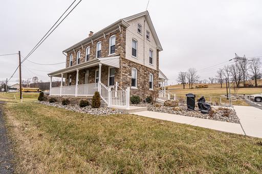 1200 Route 100, Bechtelsville, PA for sale Primary Photo- Image 1 of 1