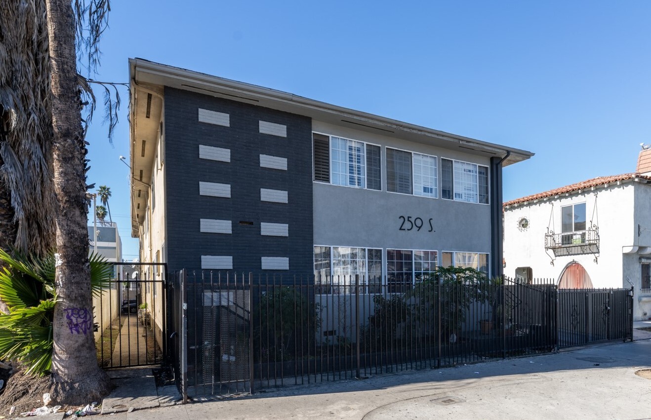 259 S Normandie Ave, Los Angeles, CA for sale Building Photo- Image 1 of 1