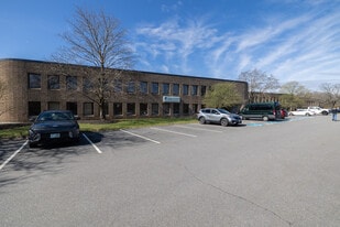 22 Cotton Rd, Nashua NH - Warehouse