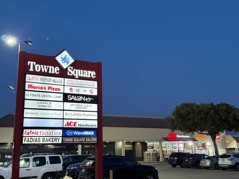 910 W Parker Rd, Plano, TX for lease - Building Photo - Image 2 of 24