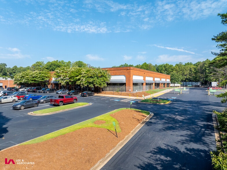 5200 Panola Industrial Blvd, Decatur, GA for lease - Building Photo - Image 3 of 25