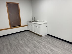132 Central St, Foxborough, MA for lease Interior Photo- Image 2 of 10