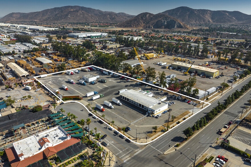 11081 Cherry Ave, Fontana, CA for lease - Aerial - Image 1 of 3