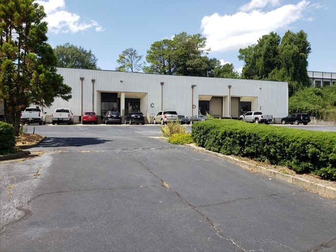 495 Circle 85, College Park, GA for lease - Building Photo - Image 1 of 21