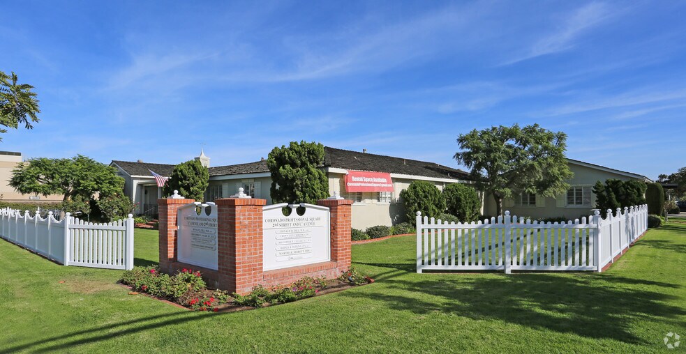 1203 Second St, Coronado, CA for lease - Primary Photo - Image 1 of 23