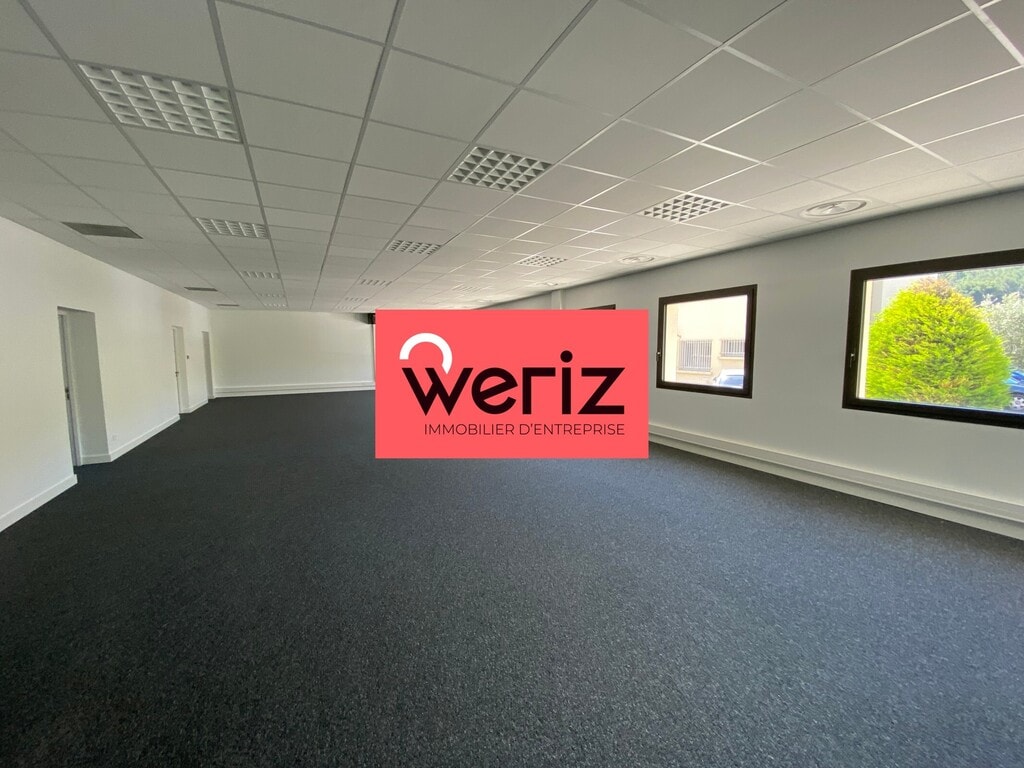 Location Bureaux 195 m² à 200 m² - Photo 1