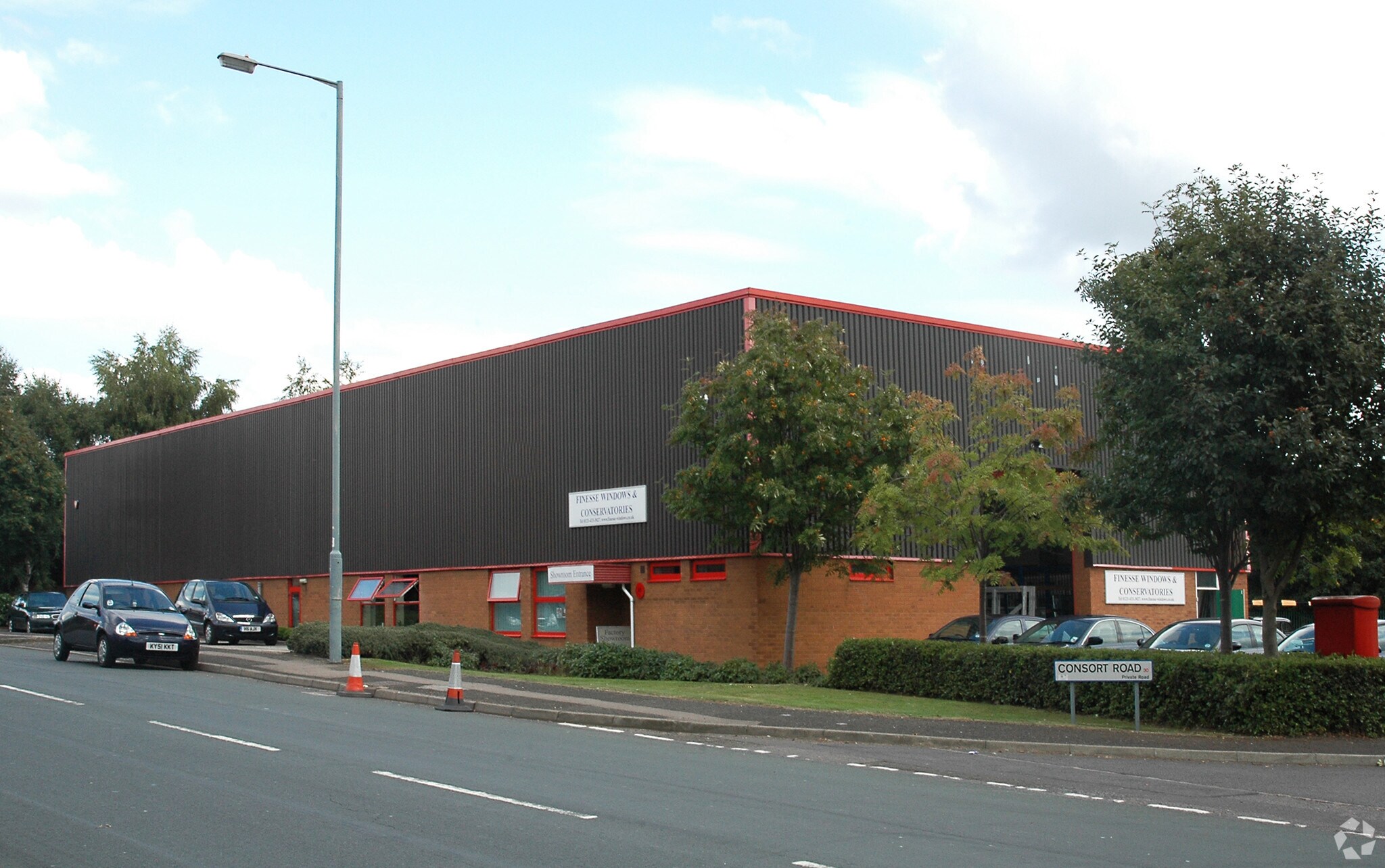 39 Melchett Rd, Birmingham for lease Primary Photo- Image 1 of 3